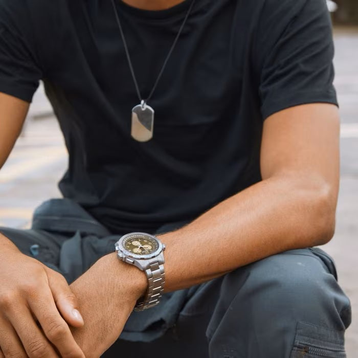 HAMILTON - Khaki Aviation
X-Wind GMT Chrono Quartz